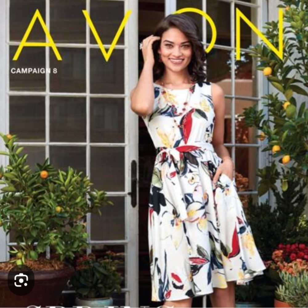 NEW Avon Romantic Floral Dress